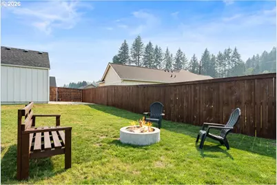 202 W Oak St, Yacolt, WA 98675 - Photo 37