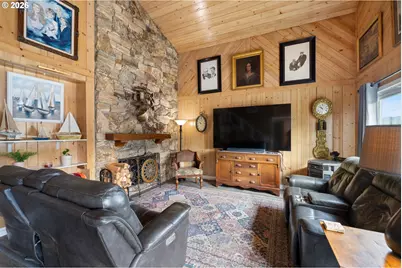 342 N Pacific St, Rockaway Beach, OR 97136 - Photo 7