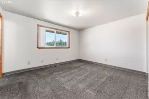 22010 S Leslie Ave, Beavercreek, OR 97004 - Photo 21
