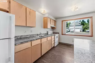 22010 S Leslie Ave, Beavercreek, OR 97004 - Photo 9