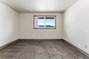 22010 S Leslie Ave, Beavercreek, OR 97004 - Photo 29
