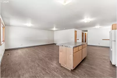 22010 S Leslie Ave, Beavercreek, OR 97004 - Photo 13