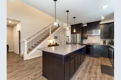 608 NE 150th Cir, Vancouver, WA 98685 - Photo 5
