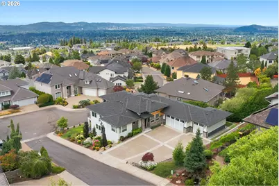 10159 SE Brookmore Ct, Happy Valley, OR 97086 - Photo 3