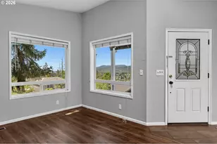 815 S 72nd St, Springfield, OR 97478 - Photo 9