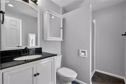 815 S 72nd St, Springfield, OR 97478 - Photo 27