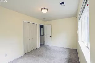 15817 NE Everett Ct, Portland, OR 97230 - Photo 19