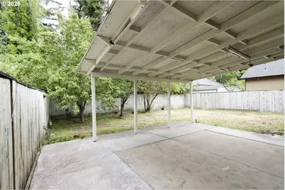 15817 NE Everett Ct, Portland, OR 97230 - Photo 27