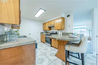 5982 G St, Springfield, OR 97478 - Photo 11