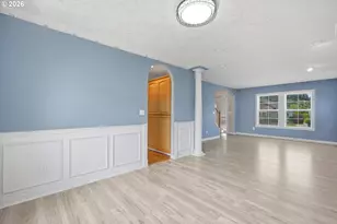 328 SW 38th Loop, Gresham, OR 97080 - Photo 15