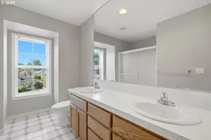 328 SW 38th Loop, Gresham, OR 97080 - Photo 33