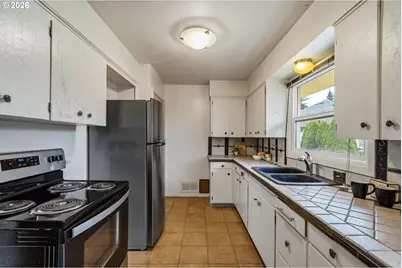 1116 NE 65th St, Vancouver, WA 98665 - Photo 9