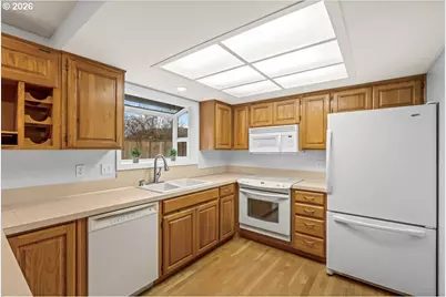 1721 Sequoia Ct, Forest Grove, OR 97116 - Photo 11