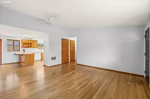 1721 Sequoia Ct, Forest Grove, OR 97116 - Photo 9