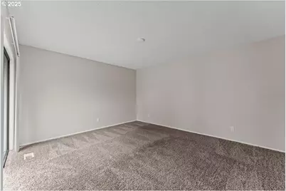 2105 NE 136th Ave, Vancouver, WA 98684 - Photo 17