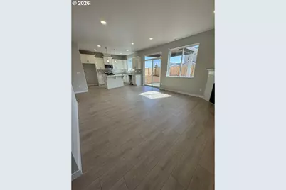3189 S Magnolia Dr #740, Cornelius, OR 97124 - Photo 3