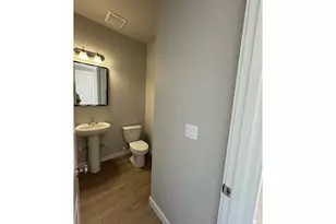 3189 S Magnolia Dr, Cornelius, OR 97124 - Photo 5