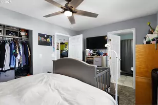 830 W Kenwood St, Roseburg, OR 97471 - Photo 17