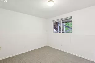 306 NW 134th St, Vancouver, WA 98685 - Photo 17