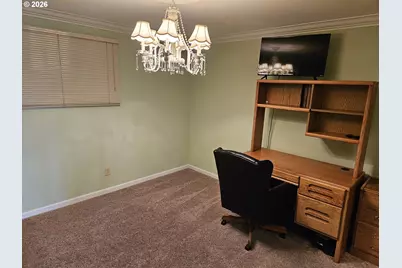 290 N 3rd Ct #1, Coos Bay, OR 97420 - Photo 15