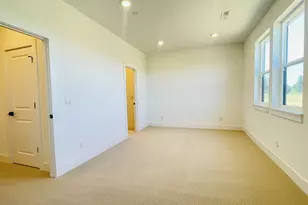 6503 NW Olympic Ln, Camas, WA 98607 - Photo 9
