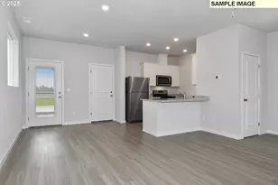 1251 Parkside Ave, Woodburn, OR 97071 - Photo 3