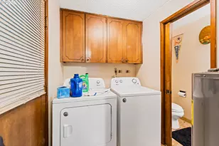 6385 McEwan Rd, Lake Oswego, OR 97035 - Photo 15