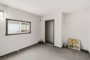 205 S 54th St, Springfield, OR 97478 - Photo 19