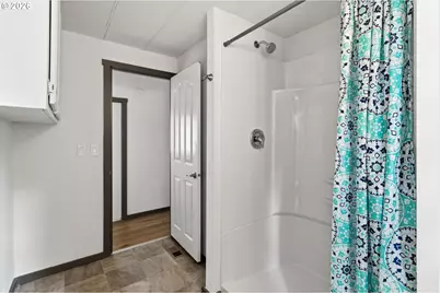 205 S 54th St #76, Springfield, OR 97478 - Photo 23