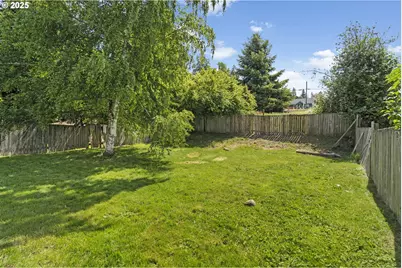 410 E D St, Rainier, OR 97048 - Photo 27