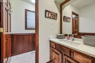 13865 SW Secretariet Ln, Beaverton, OR 97008 - Photo 17
