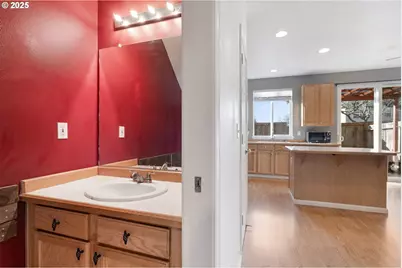 887 SW 198th Pl, Beaverton, OR 97003 - Photo 5