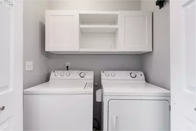 887 SW 198th Pl, Beaverton, OR 97003 - Photo 13