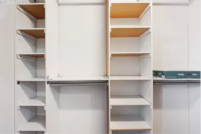 887 SW 198th Pl, Beaverton, OR 97003 - Photo 23