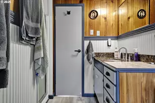 3760 Hwy 101, Florence, OR 97439 - Photo 23