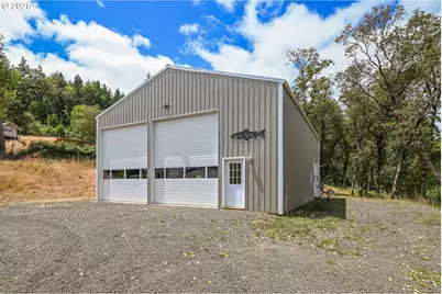 325 Kellisha Ln, Roseburg, OR 97471 - Photo 33