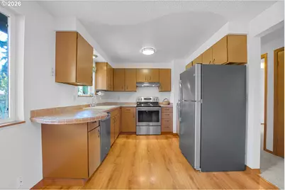 12401 NE 10th St, Vancouver, WA 98684 - Photo 13