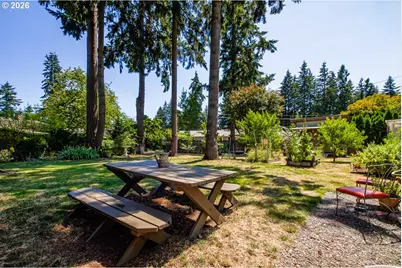 12401 NE 10th St, Vancouver, WA 98684 - Photo 33