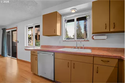 12401 NE 10th St, Vancouver, WA 98684 - Photo 17