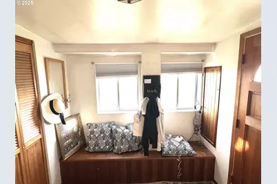 295 NE Ninth St, Irrigon, OR 97844 - Photo 5