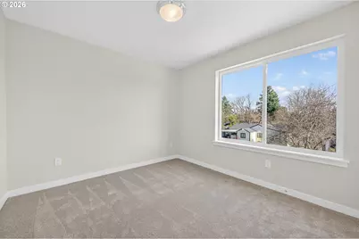 9277 E Burnside St, Portland, OR 97216 - Photo 19