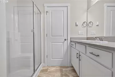 9277 E Burnside St, Portland, OR 97216 - Photo 13