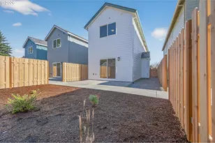 9277 E Burnside St, Portland, OR 97216 - Photo 21