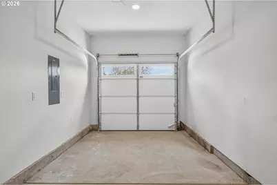 9277 E Burnside St, Portland, OR 97216 - Photo 23