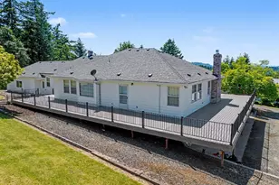 31216 SE Division Dr, Troutdale, OR 97060 - Photo 3