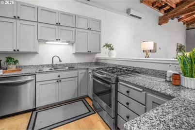 2769 NW Savier St, Portland, OR 97210 - Photo 15