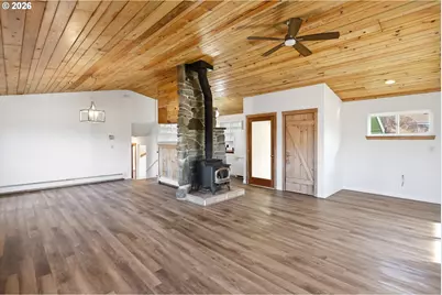 1707 Bridge St, The Dalles, OR 97058 - Photo 5