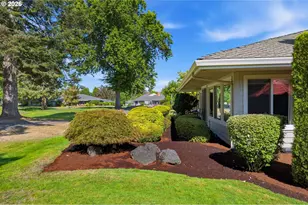 32165 SW East Lake Point, Wilsonville, OR 97070 - Photo 35