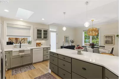 3562 Upper Dr, Lake Oswego, OR 97035 - Photo 13
