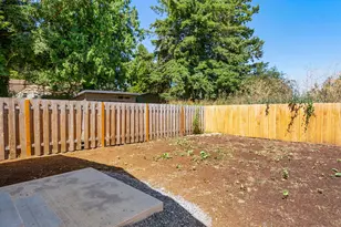 20661 NE Thompson Ter, Fairview, OR 97024 - Photo 29